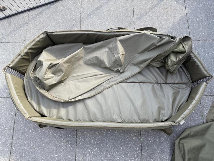 Trakker sanctuary deluxe oval crib xl nieuw., Watersport en Boten, Hengelsport | Karpervissen, Nieuw, Overige typen, Ophalen of Verzenden