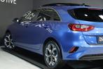 Kia Ceed 1.4 T-GDi ExecutiveLine / PANODAK / KEYLESS / MEMOR, Zwart, 4 cilinders, Blauw, Parkeercamera