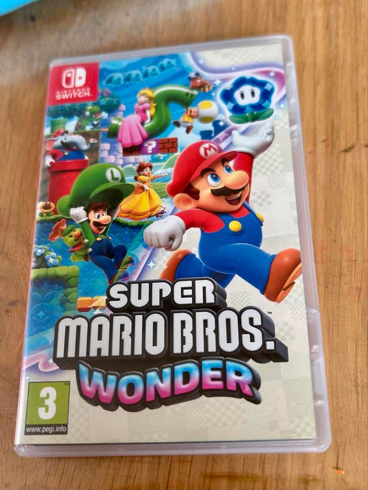Super Mario Bros. Wonder - Nintendo Switch, Spelcomputers en Games, Games | Nintendo Switch, Zo goed als nieuw, Platform, 3 spelers of meer