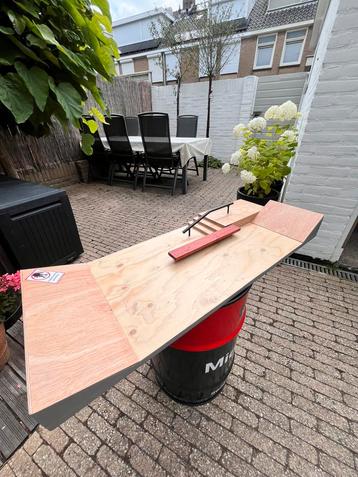 Fingerboard ramp beschikbaar voor biedingen