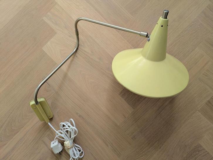 Vintage gele Paperclip lamp Van Doorn, Culemborg, 1950s, Huis en Inrichting, Lampen | Wandlampen, Gebruikt, Metaal, Ophalen