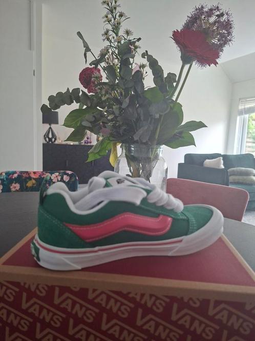 Vans maat 34 met 3D Sidestripe, Kinderen en Baby's, Kinderkleding | Schoenen en Sokken, Nieuw, Meisje, Ophalen of Verzenden