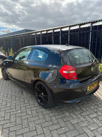 BMW 1-Serie 1.6 I 116 3DR 2009 Zwart lees text goed beschikbaar voor biedingen