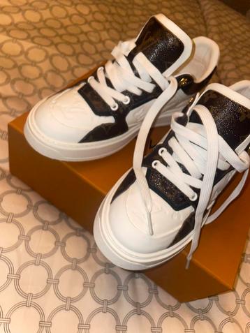 louis vuitton sneakers. NIEUW!  beschikbaar voor biedingen
