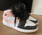 air jordan 1 mid crimson tint maat 36.5, Ophalen of Verzenden, Zo goed als nieuw, Sneakers of Gympen