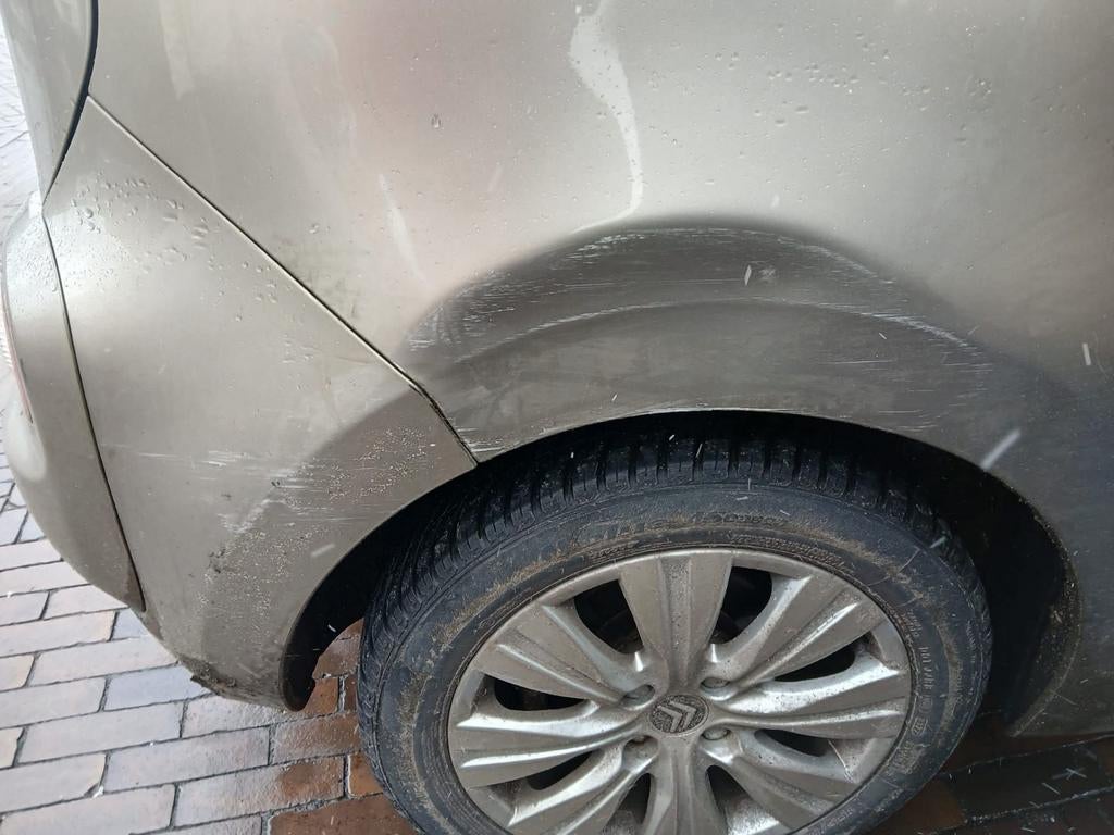 Doorrijden na aanrijding,  getuigen gezocht, Contacten en Berichten, Advies en Oproepen