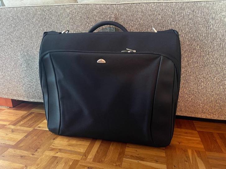 Samsonite Kledingtas (zwart), Sieraden, Tassen en Uiterlijk, Tassen | Reistassen en Weekendtassen, Nieuw, Zwart, 60 tot 80 cm