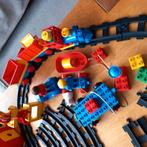 Lego duplo trein huisje en stenen en brug, Kinderen en Baby's, Speelgoed | Duplo en Lego, Ophalen, Gebruikt, Duplo