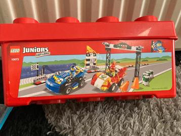 Lego 10673 juniors beschikbaar voor biedingen