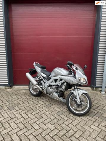 Gave Suzuki SV 1000 S beschikbaar voor biedingen