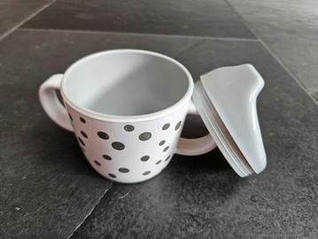 Done by Dear tuitbeker drinkbeker melamine  beschikbaar voor biedingen