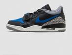 Air jordan legacy 312 low maat 44  Nieuw.  Deadstock., Blauw, Nieuw, Ophalen of Verzenden, Sneakers of Gympen