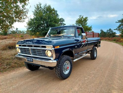 Ford f250 highboy 1975 4x4, Auto's, Oldtimers, Particulier, 4x4, Ford, Benzine, Overige carrosserieën, Handgeschakeld, Geïmporteerd