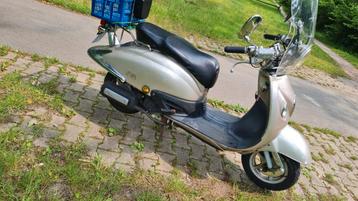 IVA scooter . beschikbaar voor biedingen