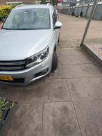 Volkswagen Tiguan 1.4 TSI 90KW BMT 2013 Grijs, Auto's, Volkswagen, Voorwielaandrijving, 74 €/maand, 4 cilinders, 122 pk