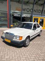 Mercedes 260E W124 automaat uit 1985 volledig belastingvrij!, Auto's, Oldtimers, Particulier, Te koop
