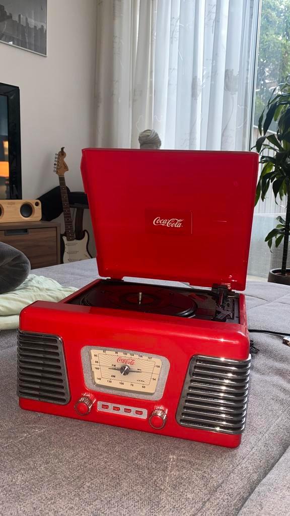 Steepletone USB Roxy 1 Coca-Cola Edition Retro Platenspeler, Audio, Tv en Foto, Platenspelers, Zo goed als nieuw, Platenspeler