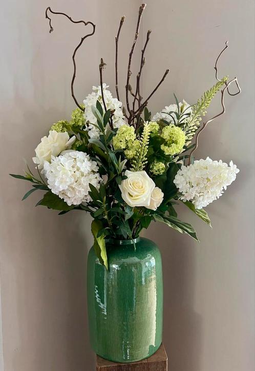 Vaas groen, Huis en Inrichting, Woonaccessoires | Vazen, Nieuw, Groen, Minder dan 50 cm, Aardewerk of Porselein, Ophalen