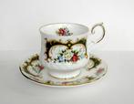 Queens Fine Bone China porseleinen theekopje met schotel., Ophalen of Verzenden