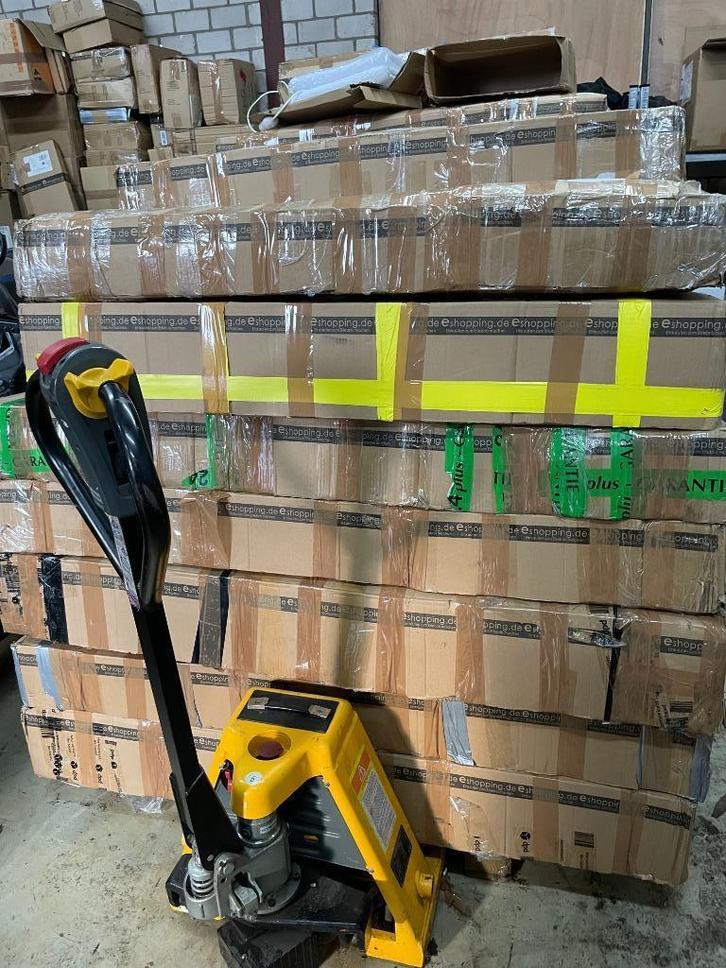 Partij trampolines, Kinderen en Baby's, Speelgoed | Buiten | Trampolines, Zo goed als nieuw, Ophalen