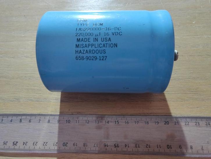 T17 XXL Condensator 726 Gram, Hobby en Vrije tijd, Elektronica-componenten, Ophalen of Verzenden