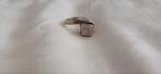 Mooie ring, Ophalen of Verzenden, Zo goed als nieuw, Dame