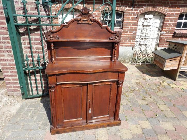 Biedermeier mahonie penantkast met opstand., Antiek en Kunst, Curiosa en Brocante, Ophalen