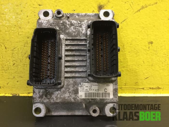 Inspuitcomputer van een Alfa Romeo 147, Auto-onderdelen, Brandstofsystemen, Alfa Romeo, Gebruikt, 6 maanden garantie, 12 maanden garantie