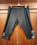 3/4 legging vlinders en bloem felle kleuren 54/56, Kleding | Dames, Grote Maten, Ophalen of Verzenden, Nieuw, Zwart, Broek of Spijkerbroek