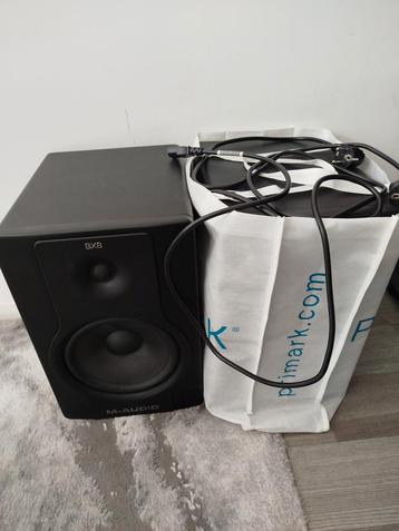 2 boxen beschikbaar voor biedingen