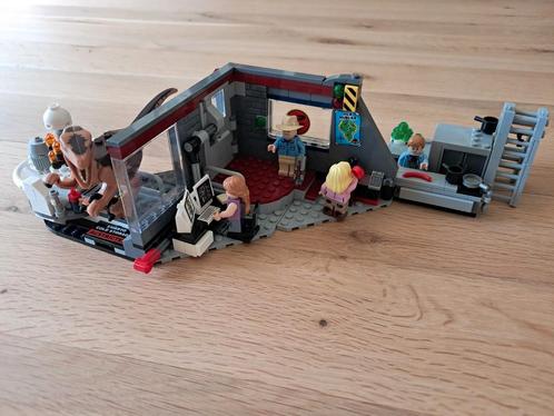 LEGO | 75932 Jurassic Park velociraptorachtervolging - compl, Kinderen en Baby's, Speelgoed | Duplo en Lego, Zo goed als nieuw