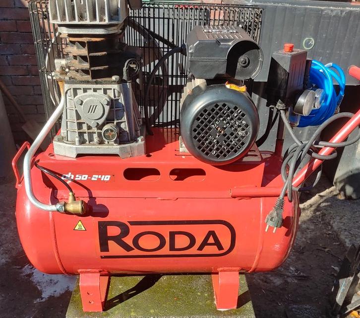 Roda Compressor 50L - 2.0 HP, Doe-het-zelf en Verbouw, Compressors, Ophalen