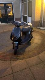 Zip 50 cc snel, Fietsen en Brommers, Scooters | Piaggio, Ophalen of Verzenden, Zo goed als nieuw