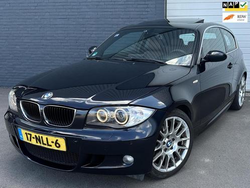 BMW 1-serie 120d M-PAKKET/AUTOMAAT/SCHUIFDAK/LEDER/AVI, Auto's, BMW, Bedrijf, Te koop, 1-Serie, ABS, Airbags, Airconditioning