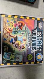 Escape Room The Game - Spy Team, Hobby en Vrije tijd, Gezelschapsspellen | Bordspellen, Identity Games, Vijf spelers of meer, Ophalen of Verzenden