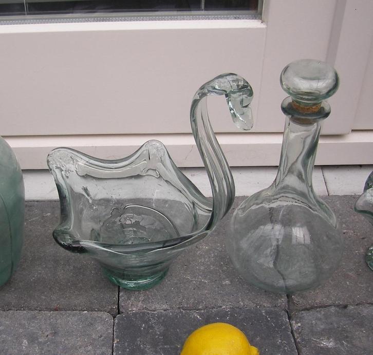 MOOIE  VINTAGE FRUITSCHAAL/ ZWAAN GROEN GLAS/ FRUITSCHALEN, Antiek en Kunst, Antiek | Glas en Kristal, Ophalen of Verzenden