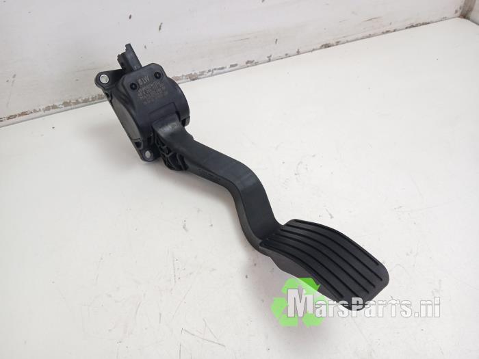 Gaspedaal van een Renault Clio, Auto-onderdelen, Interieur en Bekleding, Renault, Gebruikt, 3 maanden garantie, Ophalen of Verzenden