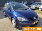 Volkswagen Golf 1.6 FSI Comfortline -- 114000 KM ! --AUTOMAA, Auto's, Volkswagen, 65 €/maand, Gebruikt, 4 cilinders, Blauw