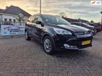 Ford Kuga Titanium Plus l Meest luxe uitvoering l 2000kg tre, Auto's, Voorwielaandrijving, 15 km/l, Gebruikt, Zwart