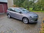 Ford Focus Titanium 1.6 Ti-vct 92KW Wagon 2011 Leder St Verw, Auto's, Ford, 125 pk, Zwart, 4 cilinders, Bruin