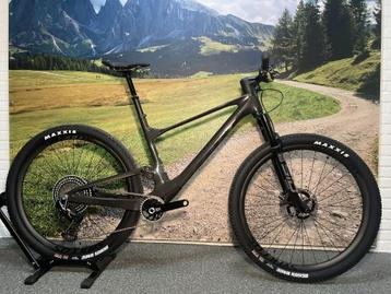*SALE SCOTT SPARK RC World Cup Evo TR L AXS €10999,-/€8799,- beschikbaar voor biedingen