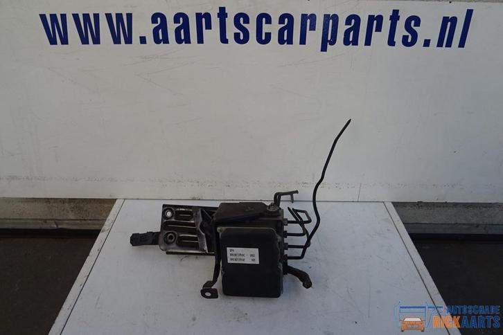 volkswagen polo 6R abs pomp 6r0907379bc, Auto-onderdelen, Remmen en Aandrijving, Volkswagen, Gebruikt, Ophalen of Verzenden