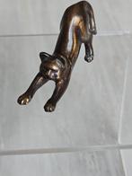Marius Verhagen bronzen beeldje strekkende kat, Antiek en Kunst, Ophalen of Verzenden