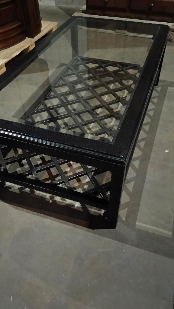 Zwarte glazen salontafel 138x74 – strak design, Huis en Inrichting, Tafels | Salontafels, Gebruikt, Minder dan 50 cm, 50 tot 100 cm