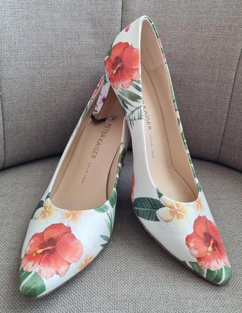 Peter Kaiser pumps maat 40 - 6,5 zgan, Kleding | Dames, Schoenen, Zo goed als nieuw, Ophalen of Verzenden
