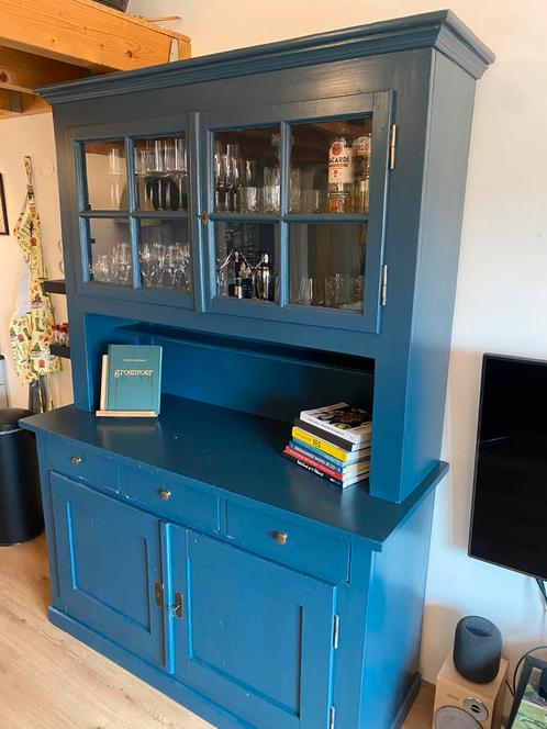 Brocante buffetkast / vitrinekast 2-delig zijdeglas blauw, Huis en Inrichting, Kasten | Buffetkasten, Gebruikt, 200 cm of meer