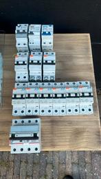 Diverse aardlekautomaten, Ophalen of Verzenden, Gebruikt