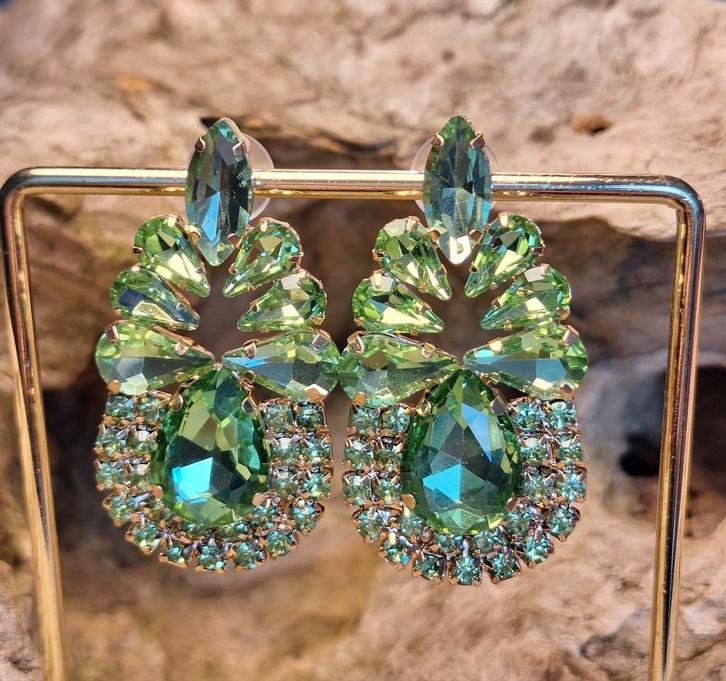 SALE oorbellen 3 paar voor 15 euro, Sieraden, Tassen en Uiterlijk, Oorbellen, Nieuw, Overige materialen, Ophalen of Verzenden