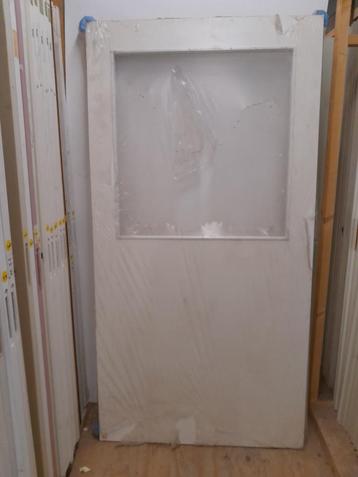 Deur Binnendeur stomp (nummer 236) 211,5x108cm beschikbaar voor biedingen