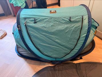 Deryan tent peuter luxe campingbedje met matras/slaapzak beschikbaar voor biedingen